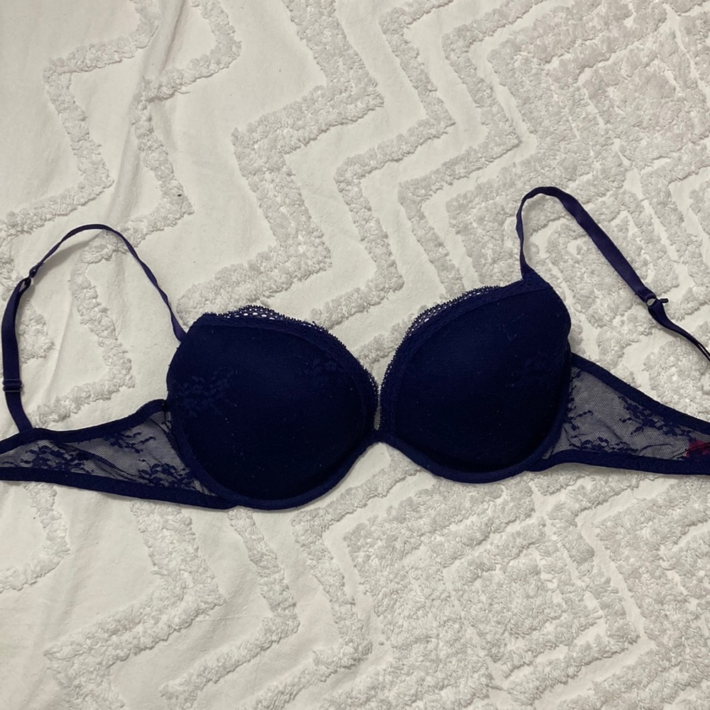 Indigo Removable Padding Lace Detail bra | 34DD